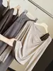 Camiseta de tricô ombro a ombro estilo coreano para mulheres, nova coleção de outono, justa ao corpo, elegante, top de manga longa para usar por baixo