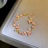 Conjunto de pulsera, aretes y collar de hoja y flor con incrustaciones de diamantes, diseño de moda, lujoso y de alta gama, accesorios versátiles