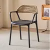 Mesa e Cadeira de Pátio ao Ar Livre Estilo Cream Europeu Combinação Casa B&B Lazer Terraço ao Ar Livre Café Mesa Quadrada