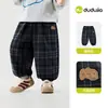 Calça Casual de Outono para Meninos da Família Dudu Calça Lanterna Novo Estilo para Meninas Calça Longa Solta Infantil Categoria de Roupa Infantil