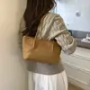 Nova Bolsa de Ombro Único Bolsa de Mão Tendência para o Trabalho Moda Bolsa Feminina Casual 2026 Versátil Tote Grande Capacidade Sensação