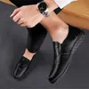 Zapatos de Piel para Hombre 2024 Nuevo Estilo Zapatos Mocasines de Boca Baja Zapatos de Conducir para Hombre Planos Casuales Slip-On Zapatos para Hombre Envío Directo