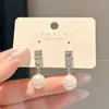 2026 Pendientes Elegantes Retro de Nuevo Estilo Pendientes de Perla Tipo Stud Estilo Coreano Ins Pendientes de Clip para Oreja de Celebridad de Internet de Gama Alta Hacen que la Cara Parezca Más Pequeña