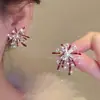 Aretes de Diamante Brillantes de Fuegos Artificiales Festivos de Año Nuevo, Modernos y Versátiles, Diseño de Nicho con un Toque de Lujo, Lujo Ligero y Artesanía Exquisita