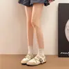 Zapatos Retro Mary Jane para Mujer Moda Verano 2026 Correa Única con Hebilla Aumento de Altura Zapatos de Entrenamiento Alemanes Suela Suave Versátiles Transpirables Planos