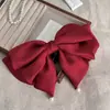 Presilha de Cabelo de Cetim de Alta Qualidade Estilo Coreano com Textura Versátil, Design Cheio e Volumoso para a Parte de Trás da Cabeça, Presilha Jacaré, Grampo para Rabo de Cavalo, Acessório de Cabelo