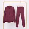 Conjunto de jaqueta com gola alta e calça cropped da marca LULU DF, em estoque, entrega direta, justo, respirável, elástico, com zíper dourado