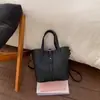 Bolsa Transversal Feminina 2026 Nova Versátil para o Dia a Dia, Bolsa de Mão Nicho Retrô para o Trabalho, Bolsa Saco de Cesta de Legumes