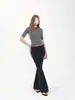 Camiseta Feminina Slim Fit Gola Redonda Manga Média, Valoriza o Corpo e Versátil, Cor Lisa, Design Simples, Primavera/Verão 2026