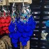Pendientes especiales de línea colorida de estilo étnico de pavo real para mujer, con diamantes de imitación, retro, personalidad, combinables con todo, pendientes de gota de agua, pendientes de viaje de Yunnan