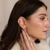 Pendientes de Aro Lisos Versátiles Estilo Retro Europeo y Americano para Mujer, Lujo Accesible Diseño de Nicho, Moda Elegante de Gama Alta, Pendientes Sencillos