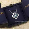 Collar Lily Clover de Harry Winston para Mujer, Trébol de Cuatro Hojas Full Diamante Versión de Alta Gama, Cadena para Clavícula V-Oro de Lujo Ligero