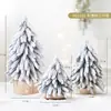 Arreglo de escritorio pequeño de Pe Scene de cedro Decoraciones navideñas de moda Adornos Árbol de Navidad Mini nevada flockada