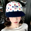 Gorra de béisbol retro de estilo japonés, con puntos de colores, visera plana para mujer, visera ancha, sensación de alta gama, protección solar, colores contrastantes, gorra suave tipo pico de pato