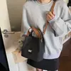 Bolsa Pequena Transversal de Celular de Luxo Nicho Primavera e Verão para Mulheres 2026 Nova Bolsa Saco Off-White Bolsa de Mão Super Popular