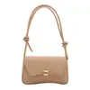 Bolsas Femininas Transfronteiriças 2026 Novo Estilo Bolsa Baguete Bolsa de Mão Retrô Bolsa de Ombro Transversal Bolsa Pequena Estilosa para Jovem