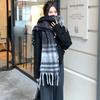 Bufanda de Cuadros Clásicos Blanco y Negro para Mujer Invierno Estilo Japonés de Gama Alta Atmósfera Cálida 2024 Nuevo Estilo Bufanda de Mohair