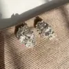 Pendientes de Flor de Verano Infinito para Mujer Lujo Ligero Retro Diseño de Nicho Alta Gama Tridimensional Exquisitos Elegantes Más Fáciles de Combinar Pendientes