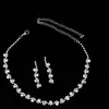 Accesorios de Boda para Novias Europeas y Americanas Moda Estilo Coreano Accesorios para Novias Juego de Tres Piezas de Collar, Aretes y Pulsera de Diamante Plateado
