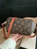 Bolsa de mão pequena vintage de alta qualidade transfronteiriça para mulheres, nova moda de verão 2026 com estampa retrô, bolsa transversal e de ombro versátil