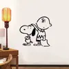 Venta al por mayor de fábrica Snoopy tallado estilo ins caricatura lindo alto valor de color pegatina de pared Snoopy decoración de cubo de basura