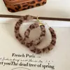 Aretes Redondos Geométricos con Estampado de Leopardo Imitación Pelo de Caballo Estilo Retro Aguja de Plata Pendientes de Otoño e Invierno Pendientes de Diseño Nicho para Mujeres