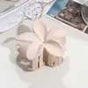 Pinza para el Cabello con Forma de Flor de Plumeria Mate Transfronteriza Pinza Grande para el Cabello con Forma de Flor para Recogido en la Parte Posterior de la Cabeza Pinza de Tiburón Accesorio para el Cabello para Mujer