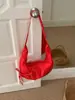 Bolsa Transversal Dumpling de Ombro Único com Bolinhas Estilo Coreano, com Acabamento de Luxo, Fresca e de Grande Capacidade, Bolsa Tote para o Dia a Dia para Mulheres