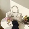 Diseño único, nueva colección de verano, bolso de hombro para mujer de color liso, versátil y elegante, perfecto para ir al trabajo, con un aspecto de alta gama y un toque de personalidad