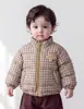 Roupas de inverno estilo coreano para bebês meninos, jaqueta acolchoada de algodão xadrez para meninos pequenos, segunda pele com fleece, calça de trabalho, conjunto para meninos