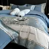 Conjunto de Quatro Peças de Algodão de Alta Qualidade com Relevo de Luxo Leve Lençol de Cama Bordado de Algodão Puro Capa de Edredom Conjunto de Três Peças Protetor de Colchão de Algodão Amigo da Pele Conjunto de Quatro Peças