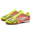 Zapatos de fútbol IC transfronterizos para interiores de cinco personas suela de tendón de res piso de cemento piso de madera zapatillas de entrenamiento para niños y niñas estudiantes