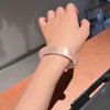 Pulsera de Ópalo al por mayor Luna Blanca Regalos en Vivo Atracciones Turísticas Souvenirs Cascabel Calcedonia Joyería de Moda