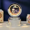 Bola de Cristal Transfronteiriça Base Giratória com Textura de Madeira Luminária Noturna Brilhante Lâmpada do Céu Estrelado 3D Decoração de Mesa Presente Criativo de Feriado