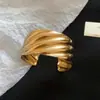 Pulseira Geométrica Aberta de Metal Multi-Camada Europeia e Americana, Elegante da Moda, Estilo Retro Cool, Joia de Luxo Leve e de Alta Qualidade