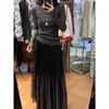 Tejido de punto de manga larga con cuello semi-alto para mujer, Nuevo estilo de principios de primavera, Top plisado ajustado, Jersey de estilo minimalista