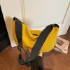 Nova bolsa de ombro casual simples e fashion estilo japonês, bolsa tipo bolinho de cor sólida, bolsa transversal esportiva casual com retalhos para mulheres