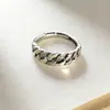 Anillo Vintage Geométrico Retorcido de Plata Tailandesa para Mujer, Diseño Personalizado de Moda Estilo Punk, Suministro de Anillo de Dedo Índice con Cadena Hip-Hop