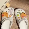 Zapatos con Agujeros Hebilla de Zapato Historieta de Hello Kitty Hawaiana Flor de Zapato Hebilla Decorativa para Parte Superior de Zapato Hebilla de Zapato Tridimensional Desmontable