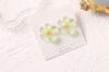 Pendientes de resina con efecto flor, accesorios para otoño e invierno, material de joyería femenina, accesorios de joyería para orejas DIY, venta al por mayor