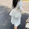 Bolso de hombro con estampado de leopardo de diseño de nicho nuevo, bolsa de lona tipo tote de gran capacidad para mujer, elegante y moderno