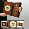 Medalla Carta de Nombramiento Madera de Nogal Bisagra de Madera Maciza Página Plegable para Pasar Certificado de Honor de Madera Maciza Placa de Autorización Alta Calidad