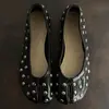 Zapatos de Piel de Cordero Suave para Mujer, Punta Dividida Estilo Francés, Pata de Cerdo, Moda Nueva 2026, Zapatos de Cuero Pequeños de Suela Plana, Boca Baja, con Remaches
