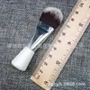 Brocha de base de Shenzhen de buena calidad, mini brocha de base líquida con forma de lengüeta y mango corto, brocha individual con mango de madera, brocha para mascarilla, venta al por mayor