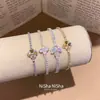 Pulsera de Flor de Circonita Super Brillante con Ajuste Deslizante, Sensación de Lujo Ligero de Alta Gama, Joyería de Moda de Nicho Elegante para el Trabajo, Personalidad