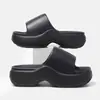 Nuevas Pantuflas de Suela Gruesa para Mujer en Verano 2025, Sandalias que Aumentan la Altura, Zapatos de Playa, Sandalias Exteriores para Mujer con Suela Suave