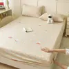 Funda de cama/colchón de una sola capa con impresión personalizada hecha de tela gruesa vieja, también adecuada como funda de alfombrilla fresca