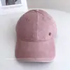 Gorra de Béisbol Retro con Logo K de Metal para Mujer Otoño Nuevo Estilo Ala Ancha Hace que la Cara se Vea Más Pequeña Moderna Gorra Pico de Pato Protección Solar Sombrero Parasol