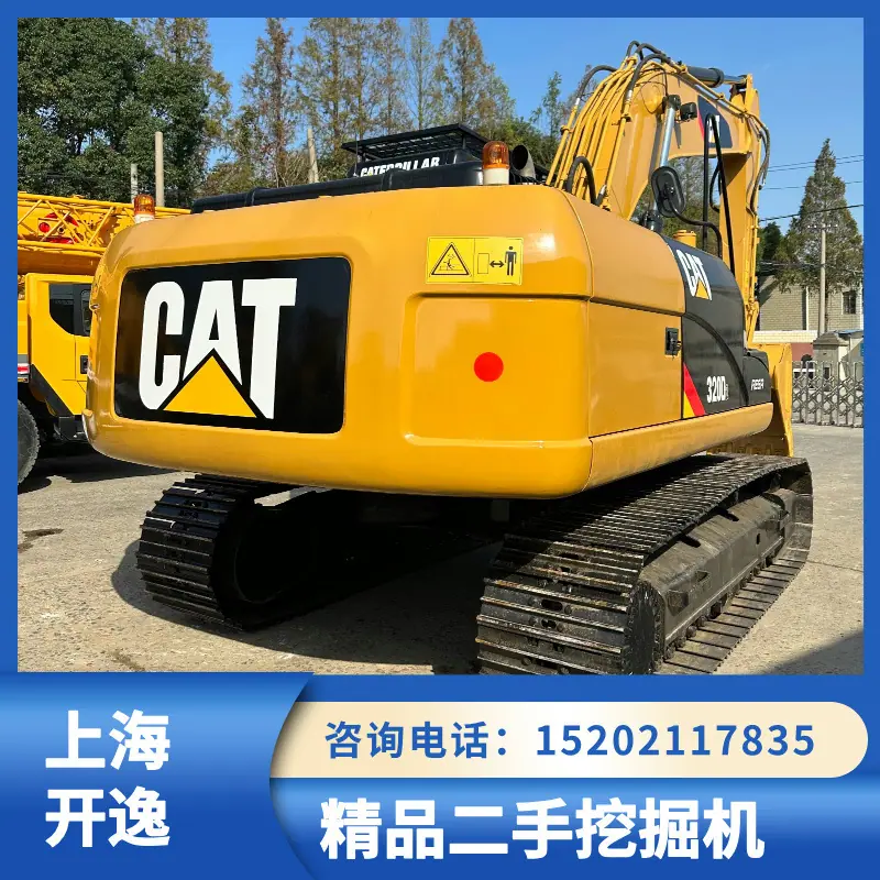 cat 320D (1)
