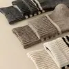Calcetines Normcore Coreanos para Mujer, Calcetines de Media Caña con Patrón de Cáñamo y Concha para Otoño e Invierno, Calcetines Grises de Color Puro Casual para Uso Diario con Calzado Exterior